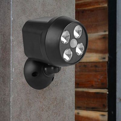600-Lumen Outdoor LED Security Light, Battery Powered Wireless Motion Sensor Light